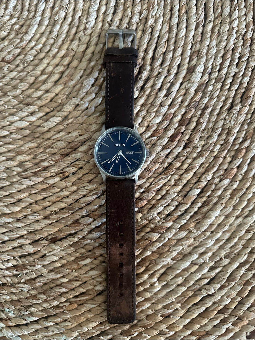 Nixon The Sentry Brown Leather
Strap Men's Watch